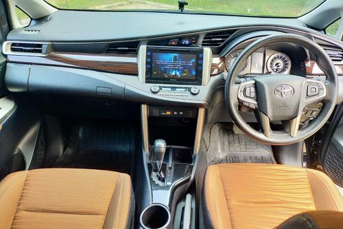 Used 2018 Toyota Innova DIESEL V 2.4 AT