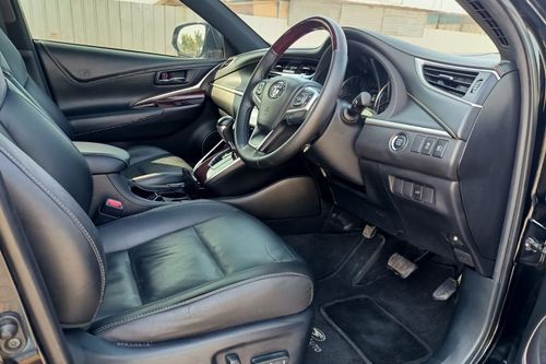 Used 2014 Toyota Harrier 2.0 GS AUDIO LES