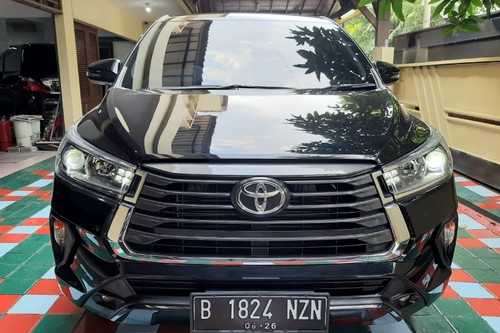 2021 Toyota Kijang Innova REBORN 2.4 V AT DIESEL bekas
