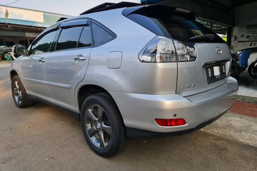 Used 2010 Toyota Harrier 2.4 G L-Premium