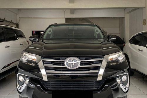 2017 Toyota Fortuner VRZ 4X2 TRD 2.4L AT Bekas