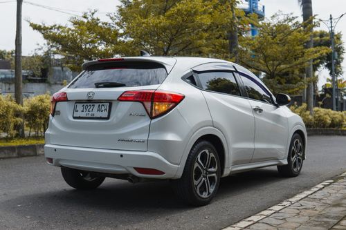 Old 2016 Honda HRV 1.8L PRESTIGE CVT