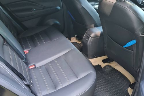 Beli mobil bekas