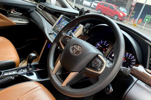 Used 2020 Toyota Kijang Innova 2.5 V AT DIESEL