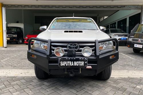 2017 Toyota Hilux Double Cabin G 2.5L MT