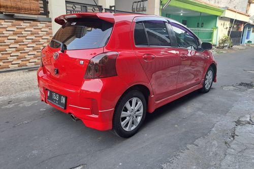 Old 2013 Toyota Yaris E 1.5L AT