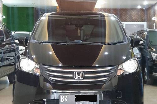 2011 Honda Freed  PSD bekas