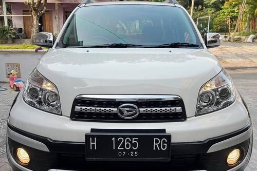 2014 Daihatsu Terios  TX MT bekas