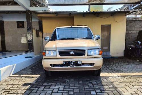 2000 Toyota Kijang  1.8L LGX bekas