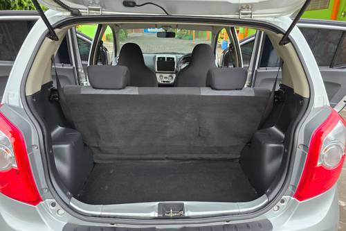 2016 Daihatsu Ayla  1.0 X AT