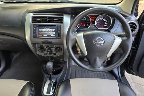 2014 Nissan Livina  X-GEAR 1.5 AT