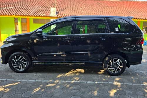 2020 Toyota Avanza Veloz  1.5 M/T