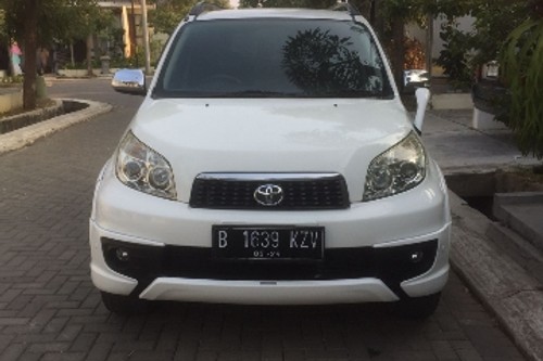 2014 Toyota Rush  1.5 S AT TRD SPORTIVO LUX bekas