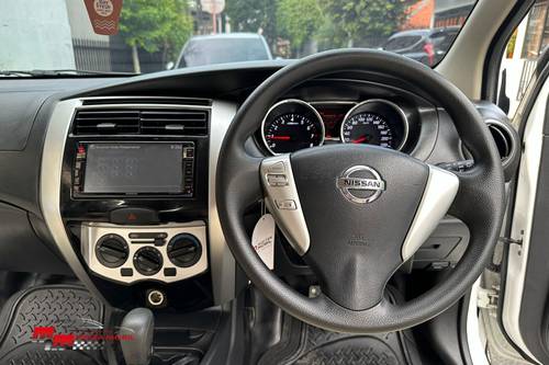 2018 Nissan Grand Livina XV HWS AT