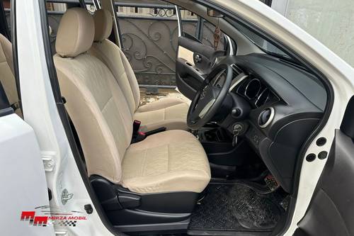 2018 Nissan Grand Livina XV HWS AT