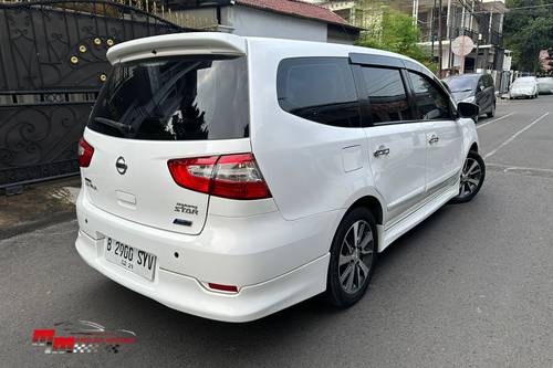 2018 Nissan Grand Livina XV HWS AT