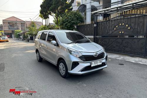 2023 Daihatsu Sigra 1.0 M MT bekas