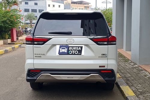 Dijual 2024 Toyota Kijang Innova Zenix Hybrid EV 2.0L V HV CVT Modellista bekas