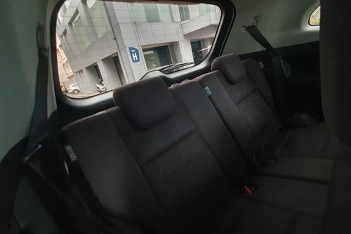2024 Toyota Kijang Innova Zenix Hybrid EV 2.0L V HV CVT Modellista bekas