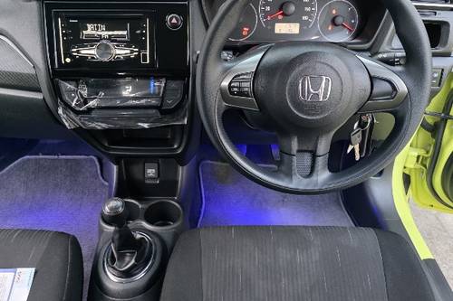 Dijual 2023 Honda Brio Satya E M/T bekas