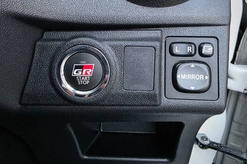 Dijual 2023 Toyota Agya 1.2L GR Sport M/T bekas