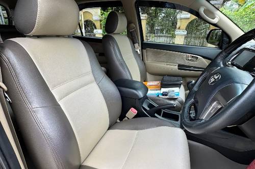 2014 Toyota Fortuner 2.5L G VNT TRD Diesel AT bekas