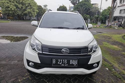 2017 Daihatsu Terios R M/T bekas