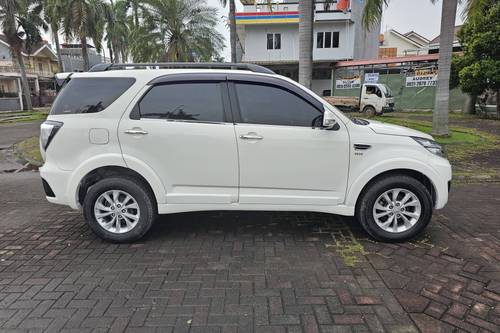 2017 Daihatsu Terios R M/T tua
