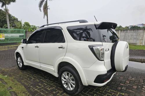 Dijual 2017 Daihatsu Terios R M/T bekas