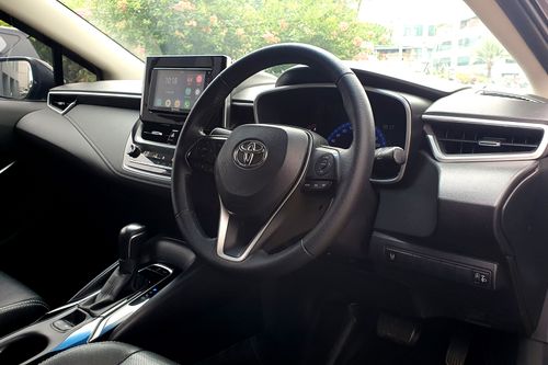 2020 Toyota Corolla Altis V AT bekas