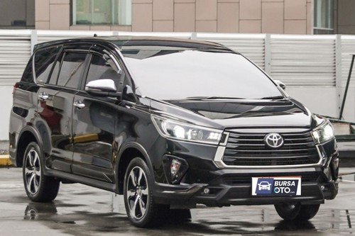 Used 2022 Toyota Venturer 2.4L AT DSL