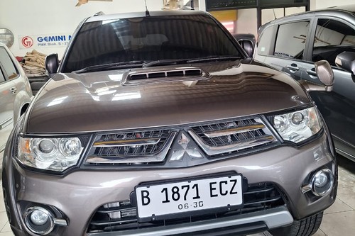 2015 Mitsubishi Pajero Sport Exceed AT 4x2 bekas
