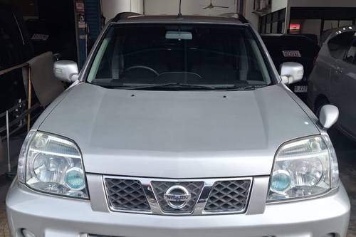 2006 Nissan X Trail ST 2.5L AT bekas