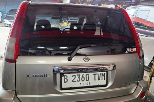 Dijual 2006 Nissan X Trail ST 2.5L AT bekas