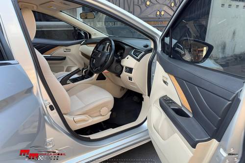Beli mobil bekas