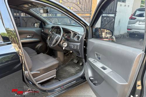 Beli mobil bekas