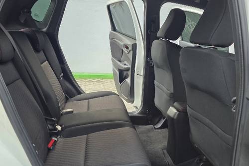 Beli mobil bekas