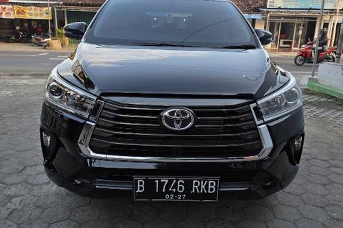 2022 Toyota Kijang Innova 2.4 V Diesel AT bekas