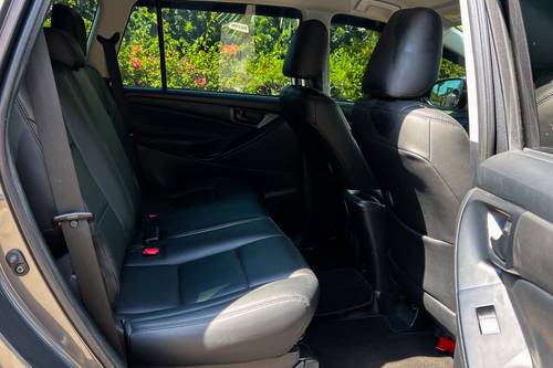 2024 Toyota Kijang Innova REBORN 2.4 G AT DIESEL bekas