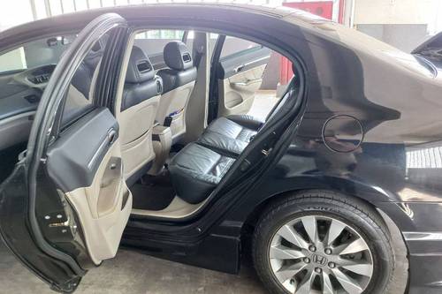 Beli mobil bekas