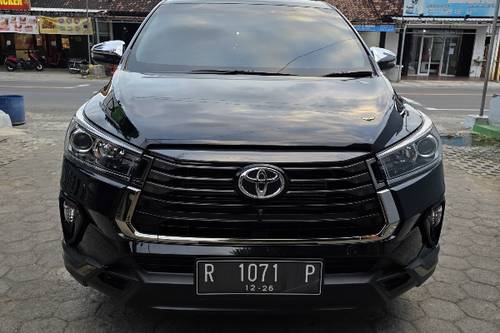 2021 Toyota Kijang Innova 2.4 Q A/T DIESEL VENTURER BASIC bekas