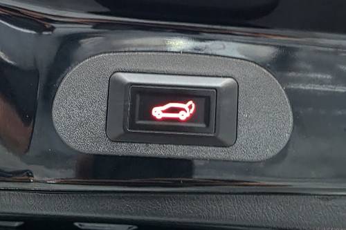 Dijual 2021 Toyota Kijang Innova 2.4 Q A/T DIESEL VENTURER BASIC bekas