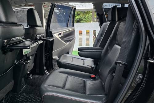 Beli mobil bekas