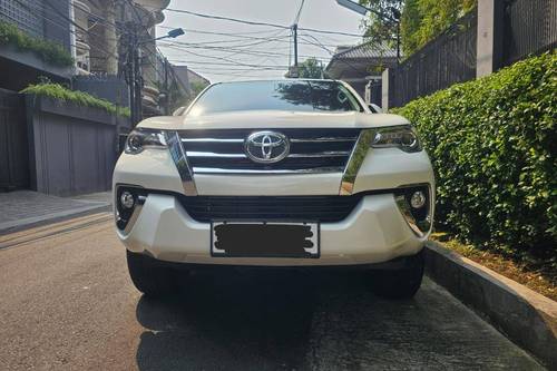 2019 Toyota Fortuner 2.4 VRZ AT bekas
