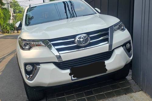 Beli mobil bekas