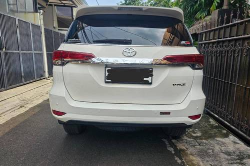 Beli mobil bekas