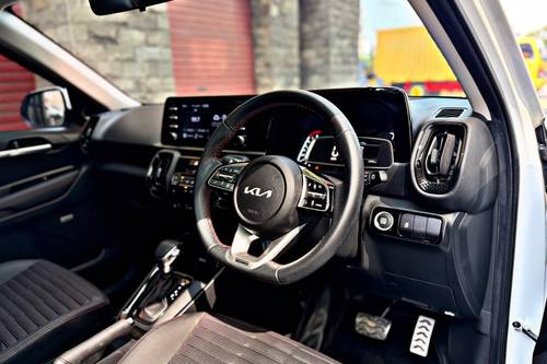 2022 Kia Sonet Premiere bekas