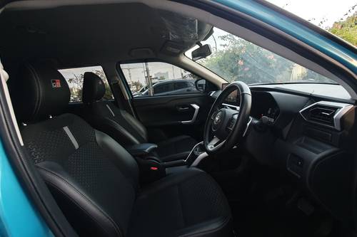 2023 Toyota Raize 1.0 Turbo GR Sport CVT tua