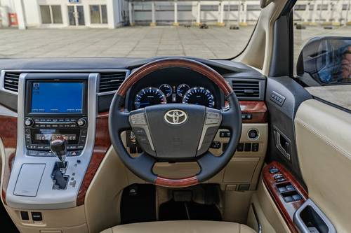 2009 Toyota Alphard 2.4 G tua