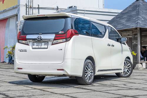 Beli mobil bekas